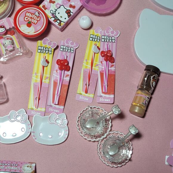 Hello Kitty MGA Make it Miniverse Food Lot Sanrio Parts Toy Barbie Y2K Miniature - Picture 15 of 16